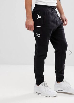 Black Nike Skinny Fit Joggers Size L