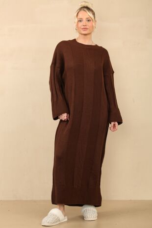Round Neck Ribbed Knitted Maxi Dress
