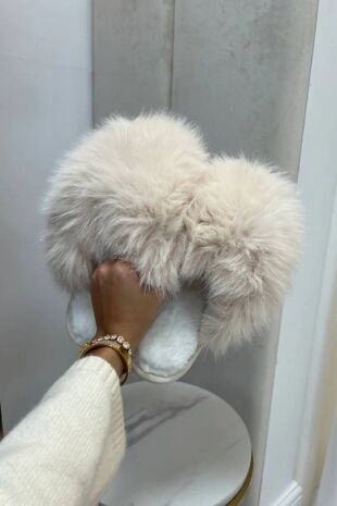 Beige Faux Fur Lined Slip-on Slippers