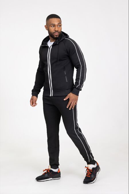 Black Jogging Set With Hooded Relief Pattern