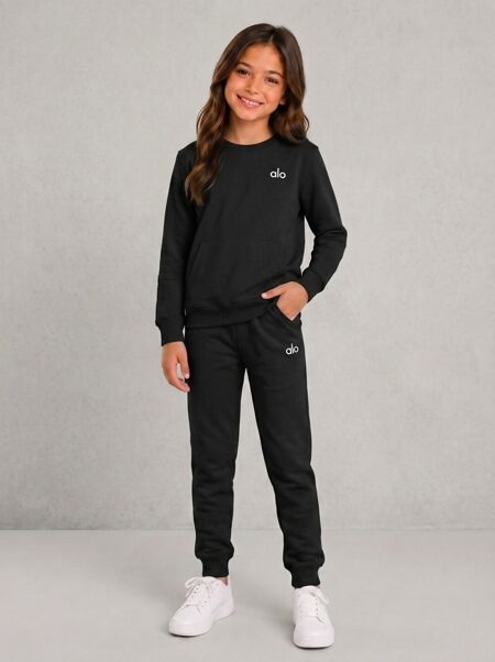 Black Kids Printed Round Neck Sweatshirt With Bottom Tracksuits