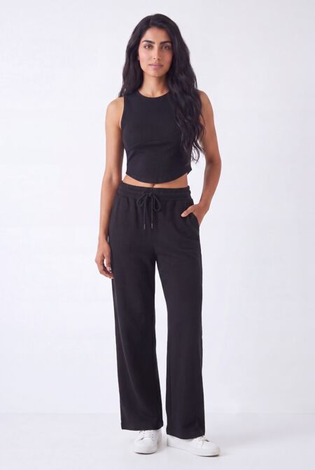 Black Corset Crop Top With Relaxed Fit Trouser