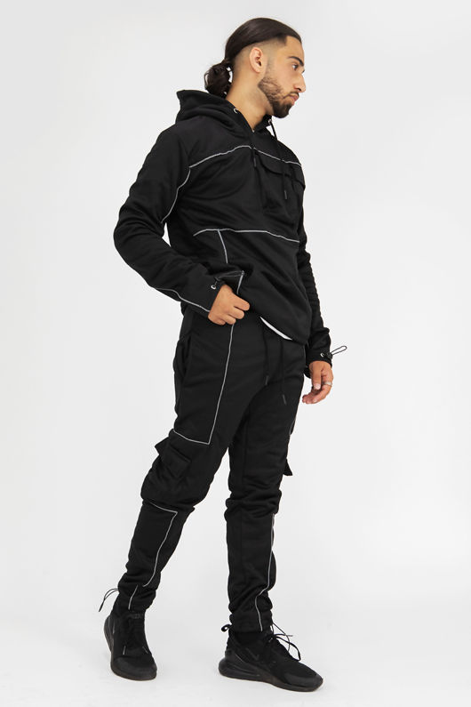 【DISCERNMENT】Reflective piping cargo PT Fall/Winter 2024 Preview – Supreme