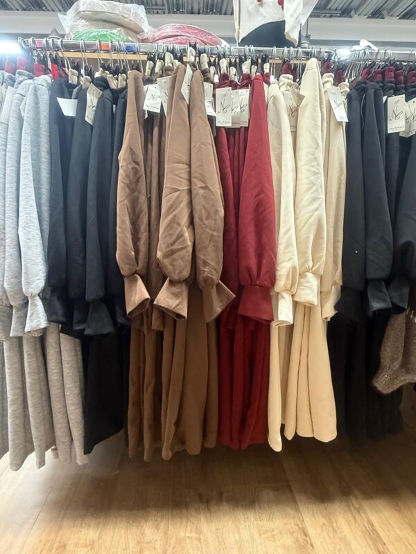 Contrast Cropped Zipped Hoodie With Wide Leg Trouser