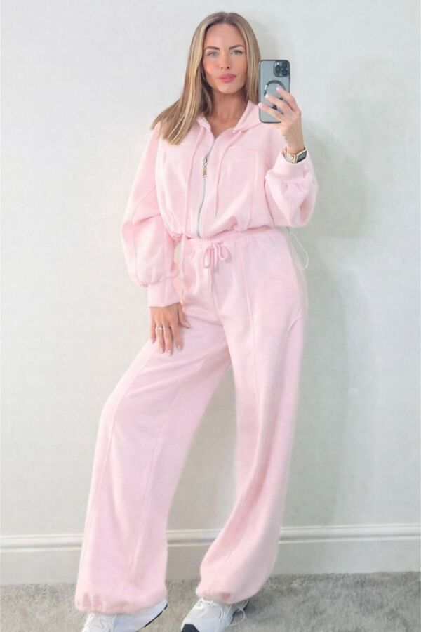 Cropped Zipped Drawstring Hoodie With Single Seam Trouser