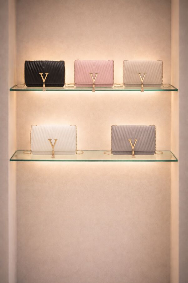 Luxury Quilted Crossbody Handbag