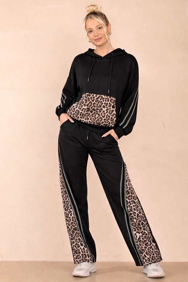 Contrast Leopard with Geometry Print Stripe Hooded Lounge Set