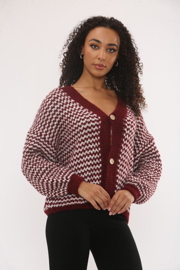 Chunky Knit Button Down Patterned V-Neck Cardigan