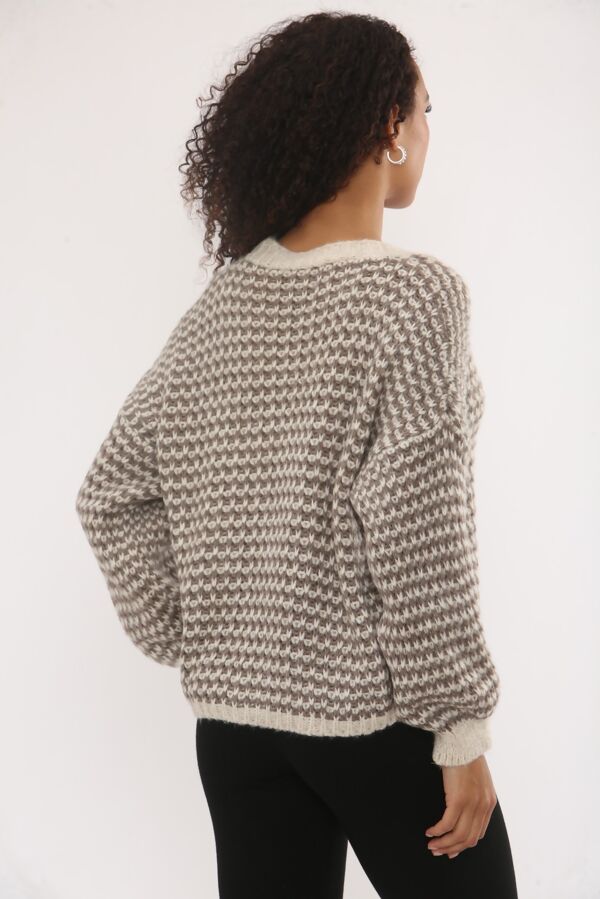 Chunky Knit Button Down Patterned V-Neck Cardigan