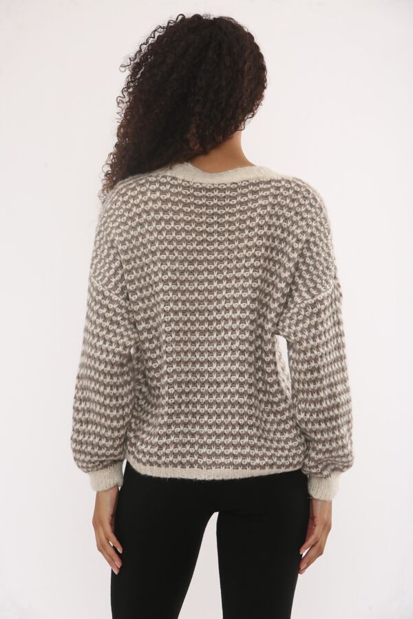 Chunky Knit Button Down Patterned V-Neck Cardigan