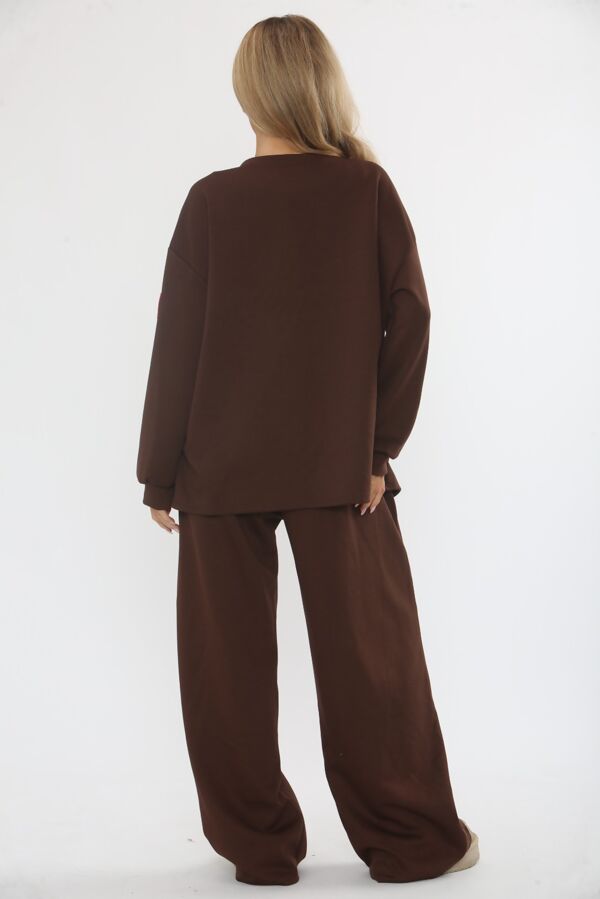 Long Sleeve Graphic Badge Sweatshirt With Wide Leg Trouser