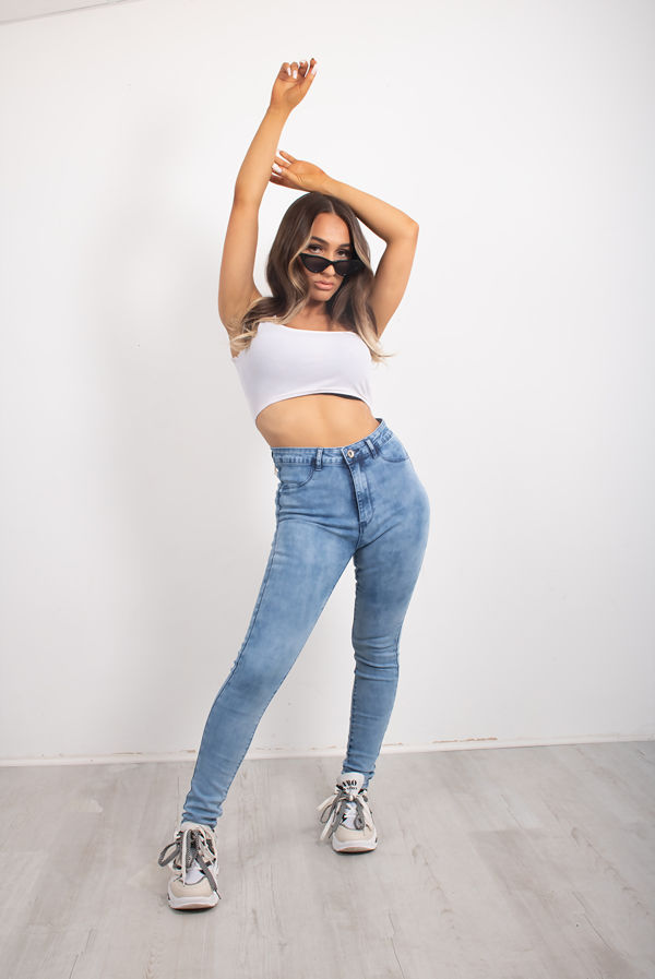 Light Stonewash Skinny Jeans