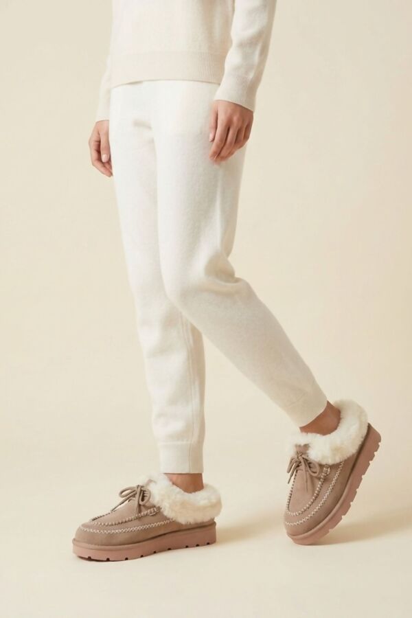 Wine Faux Fur Trim Stitch Detail Moccasin Slippers