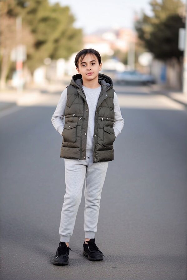 Girls Black Pocket Front Puffer Gilet