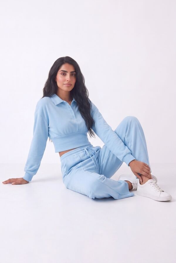 Cropped Corset Fit Sweatshirt With Single Seam Trouser