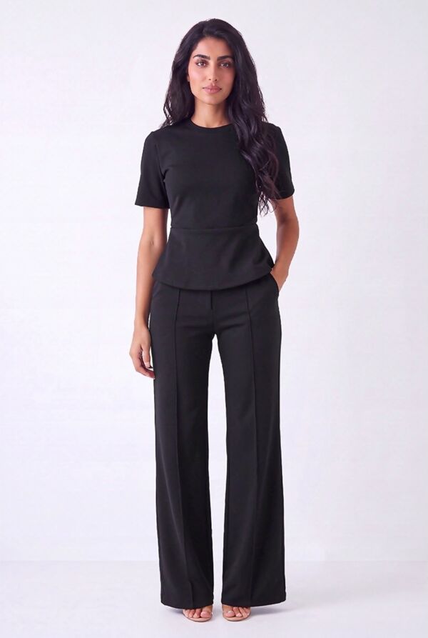 Elegant Ruched Side Top With Single Seam Trouser